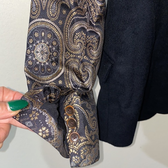 LAVEER Blazer women jackets Size 4 color blk & gold . 90% Wool 10% Nylon - Picture 15 of 17